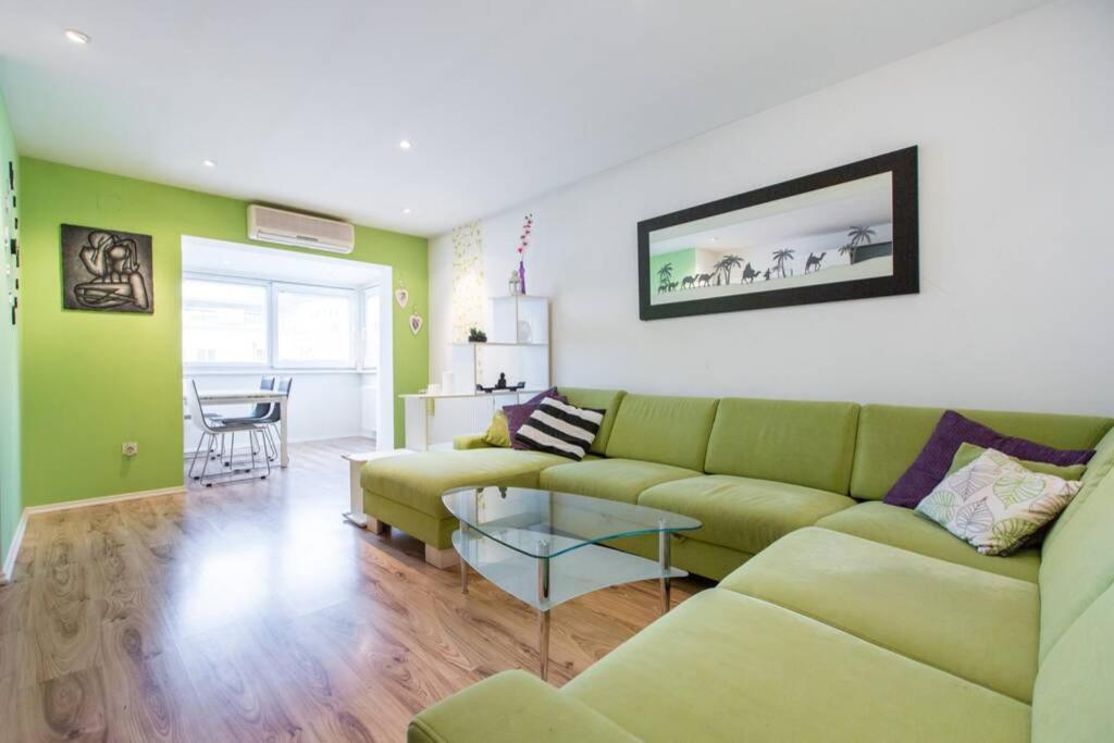 Apartment Heart Of ซาเกร็บ ภายนอก รูปภาพ