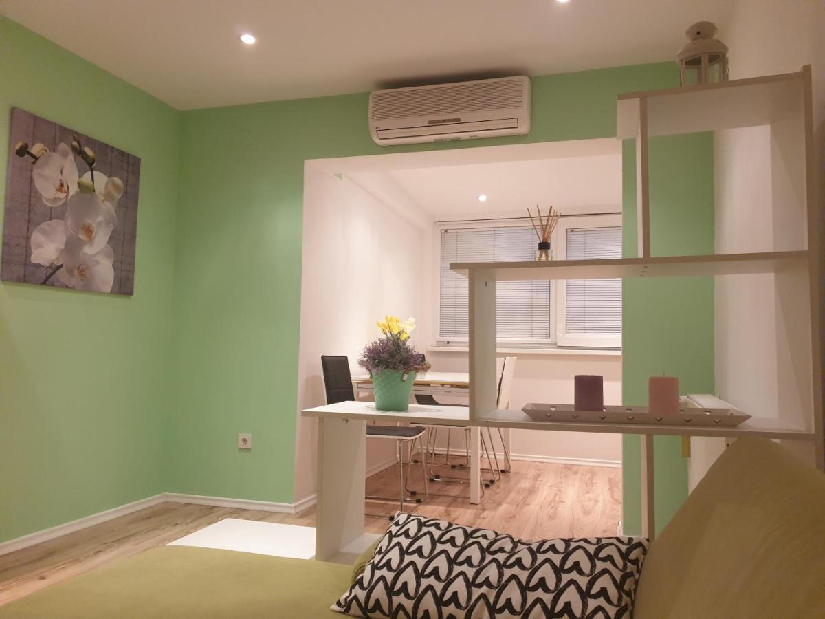Apartment Heart Of ซาเกร็บ ภายนอก รูปภาพ